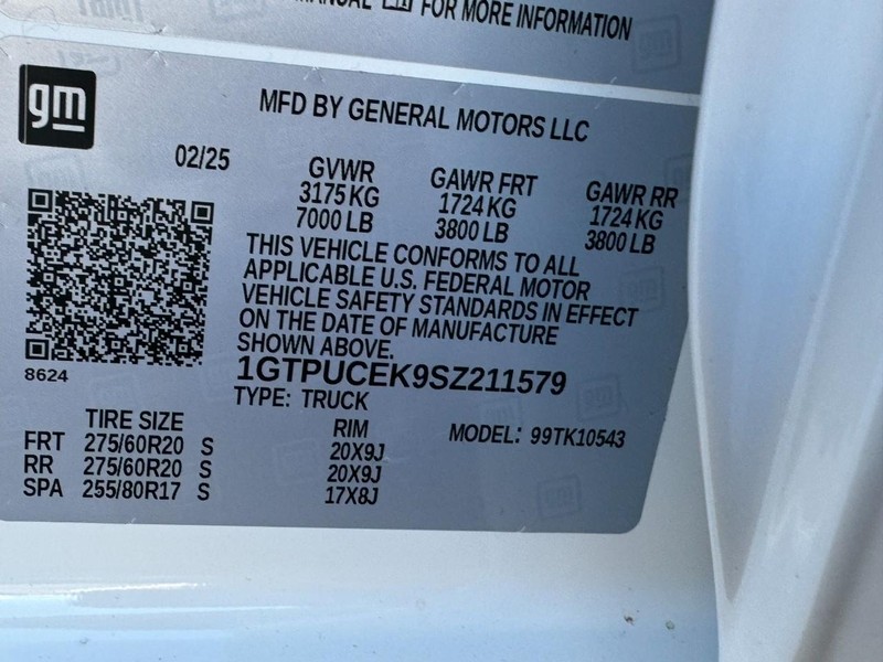 GMC Sierra 1500 Vehicle Image 16