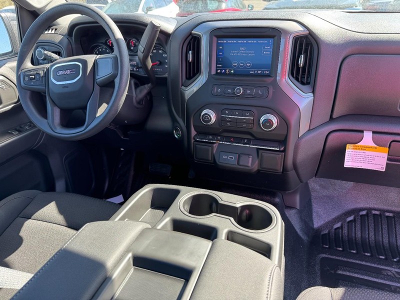 GMC Sierra 1500 Vehicle Image 06