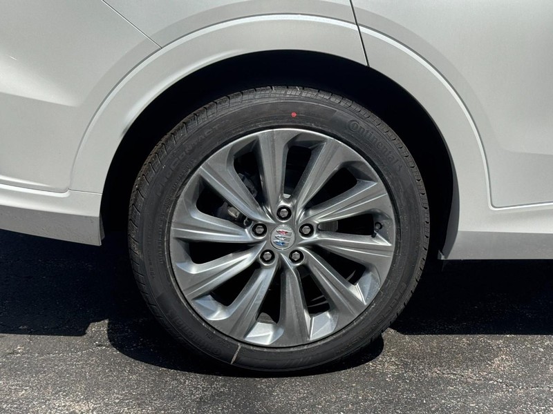 Buick Envista Vehicle Image 04