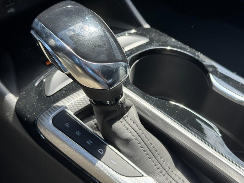 Buick Envista Vehicle Image 12