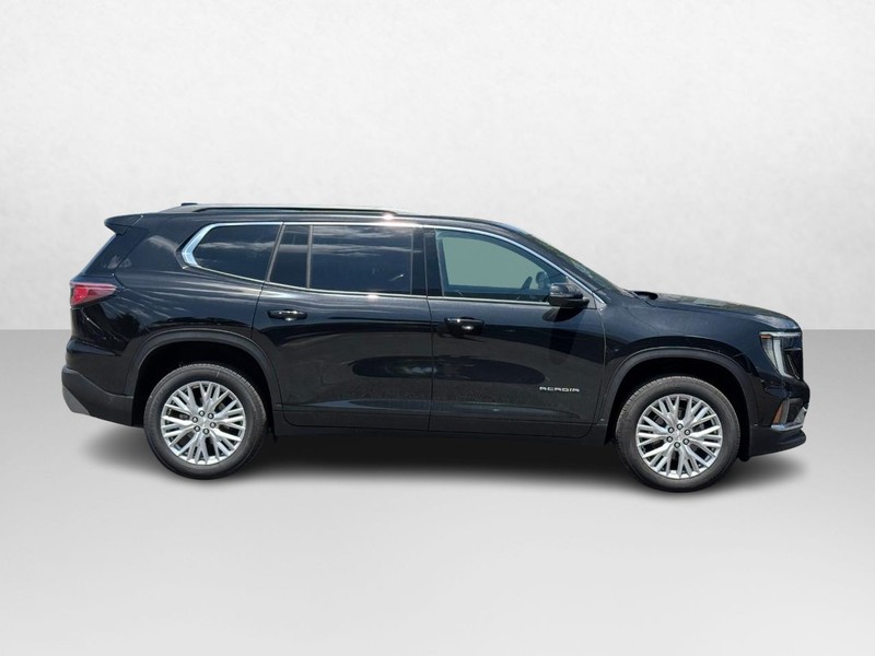 GMC Acadia Vehicle Image 02