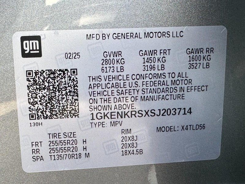 GMC Acadia Vehicle Image 16