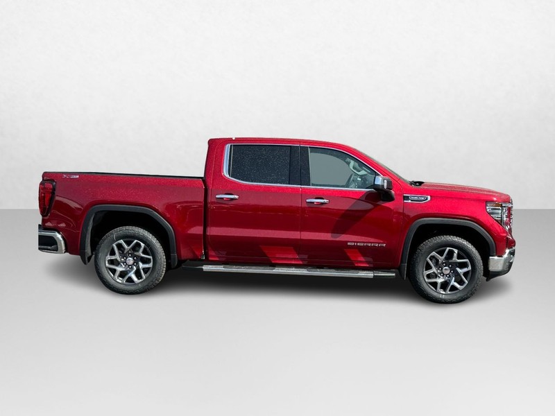 GMC Sierra 1500 Vehicle Image 02