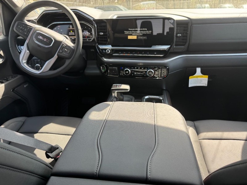 GMC Sierra 1500 Vehicle Image 06