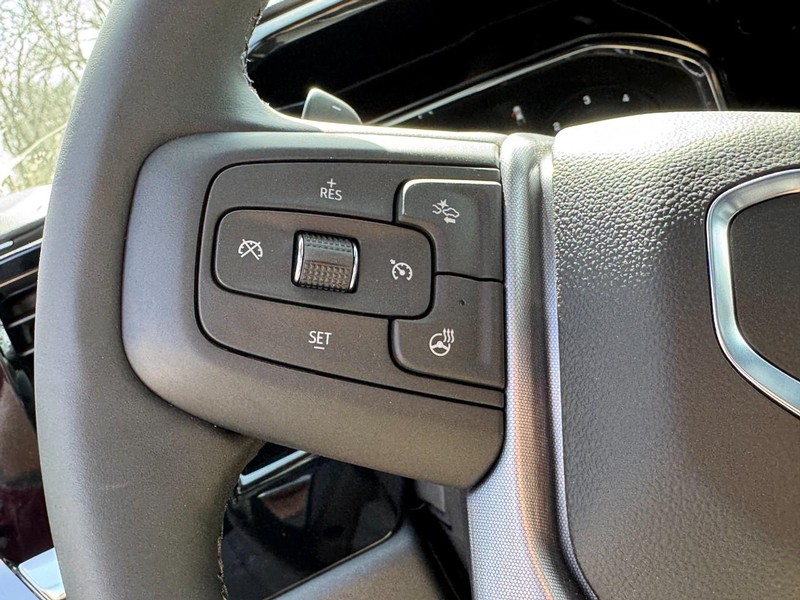 GMC Sierra 1500 Vehicle Image 13