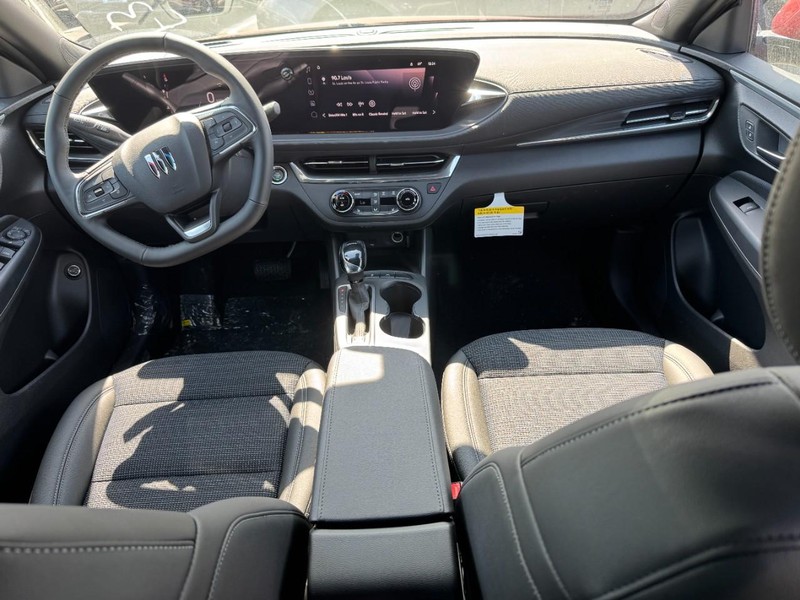 Buick Envista Vehicle Image 06