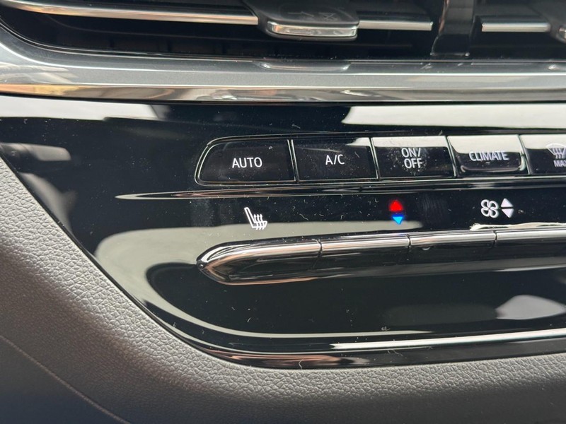Buick Envista Vehicle Image 13