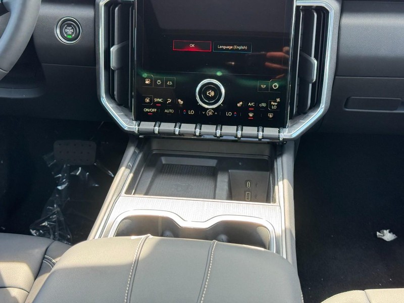 GMC Acadia Vehicle Image 10