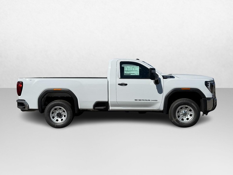 GMC Sierra 2500HD Vehicle Image 02