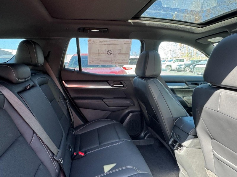 GMC Terrain Vehicle Image 05