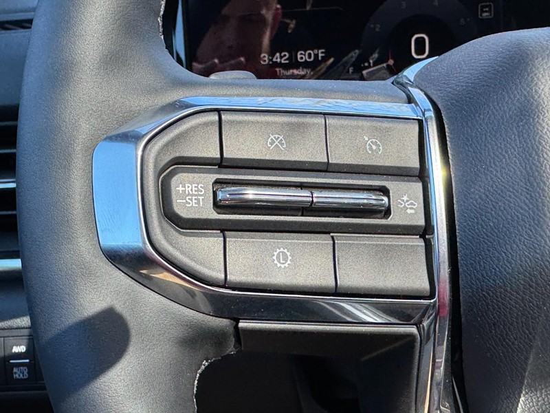 GMC Terrain Vehicle Image 11