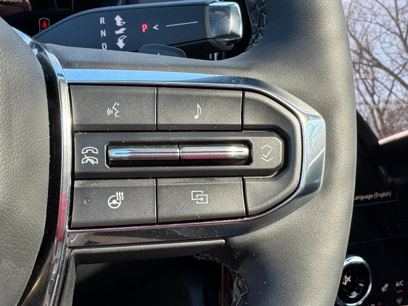 GMC Terrain Vehicle Image 12