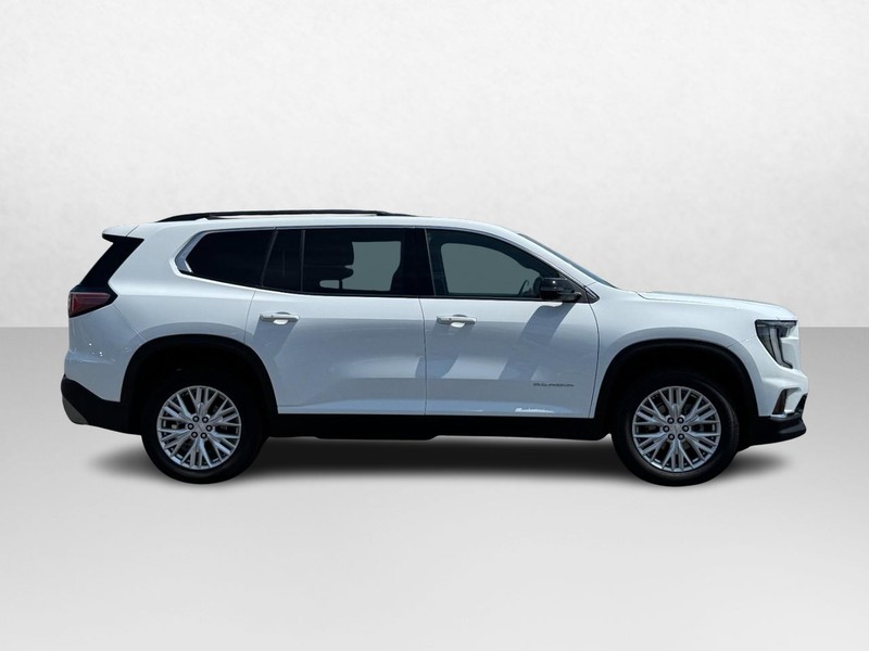GMC Acadia Vehicle Image 02