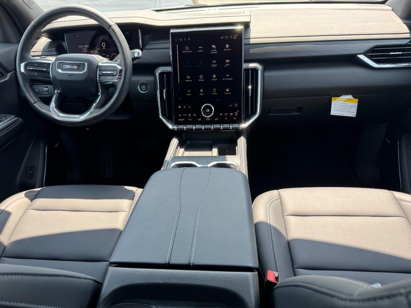 GMC Acadia Vehicle Image 07