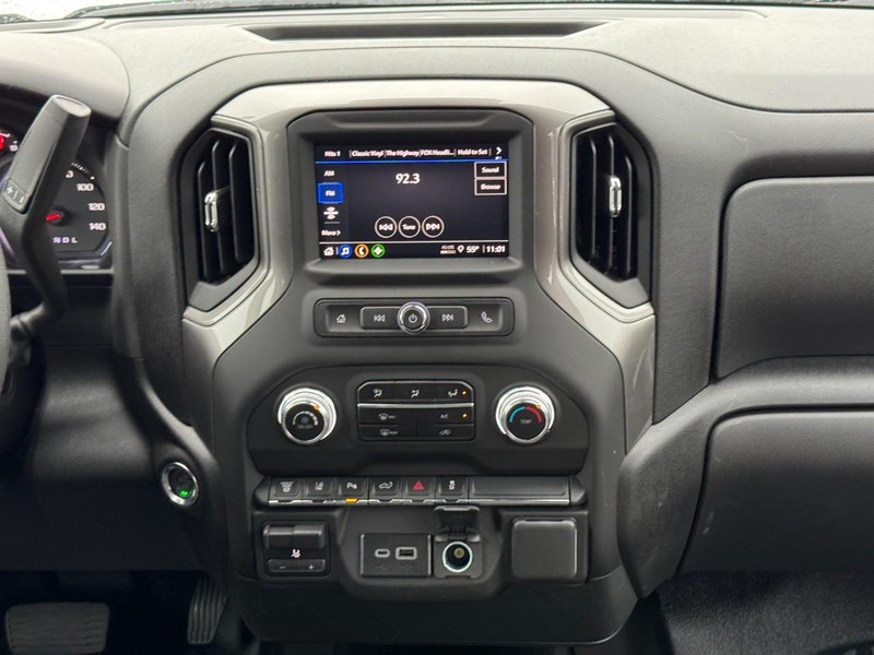 GMC Sierra 2500HD Vehicle Image 08