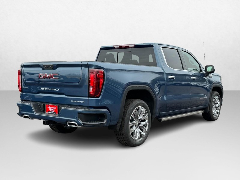 GMC Sierra 1500 Vehicle Image 03