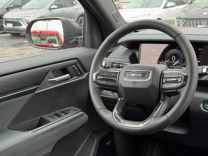 GMC Acadia Vehicle Image 08