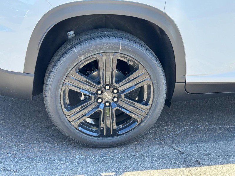 GMC Acadia Vehicle Image 04