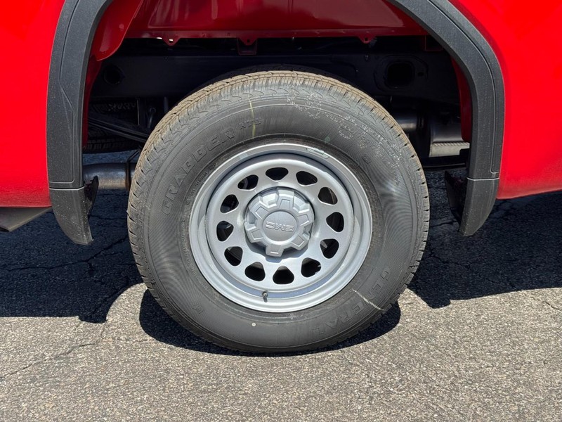 GMC Sierra 1500 Vehicle Image 04