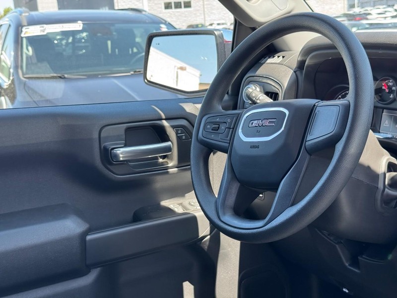 GMC Sierra 1500 Vehicle Image 07