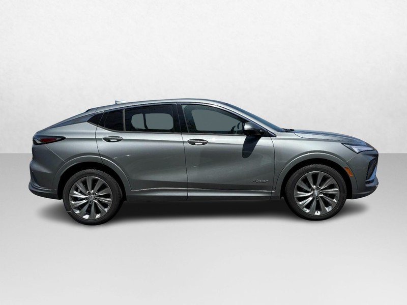 Buick Envista Vehicle Image 02