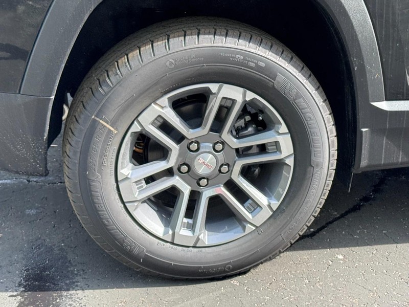GMC Terrain Vehicle Image 04