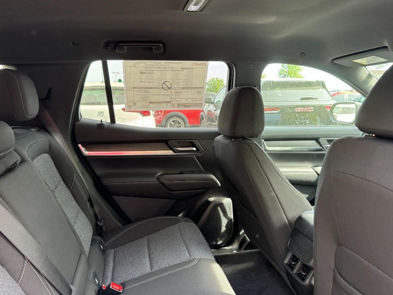 GMC Terrain Vehicle Image 05