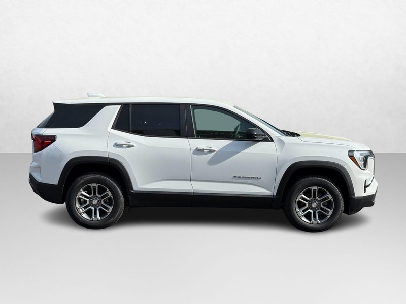 GMC Terrain Vehicle Image 02