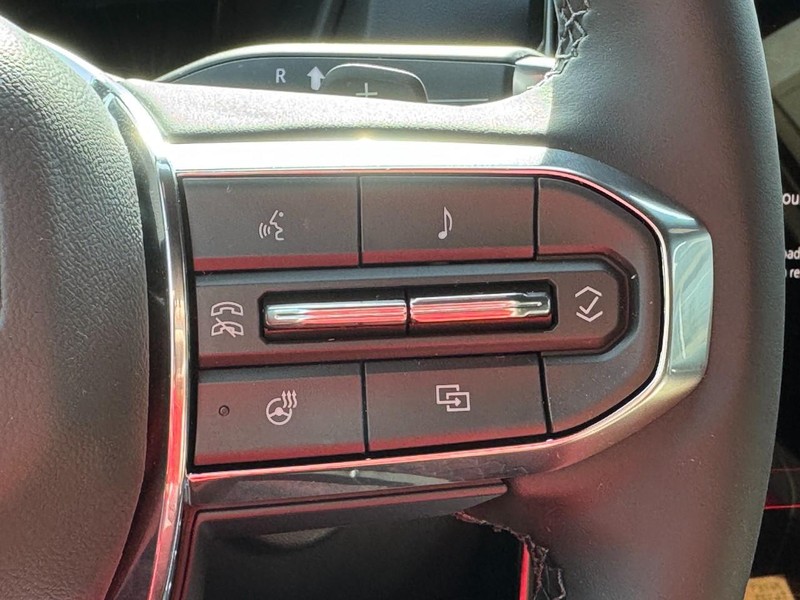 GMC Terrain Vehicle Image 11