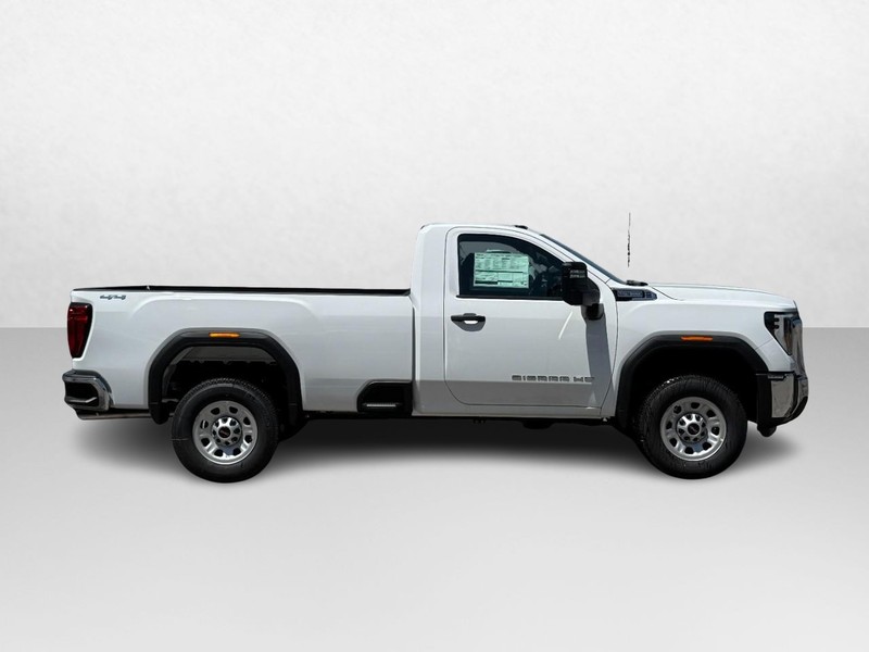 GMC Sierra 2500HD Vehicle Image 02