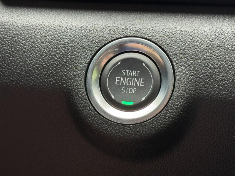 GMC Terrain Vehicle Image 13