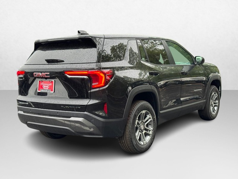 GMC Terrain Vehicle Image 03