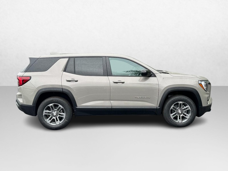 GMC Terrain Vehicle Image 02