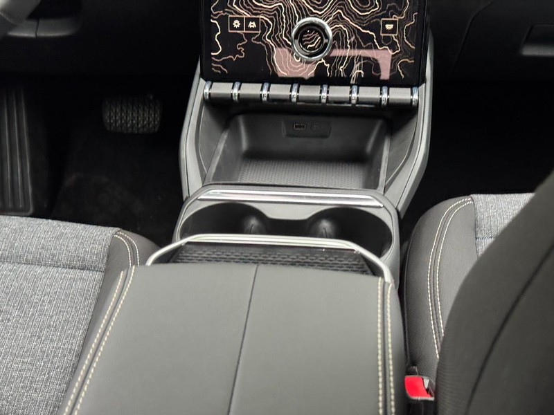 GMC Terrain Vehicle Image 09