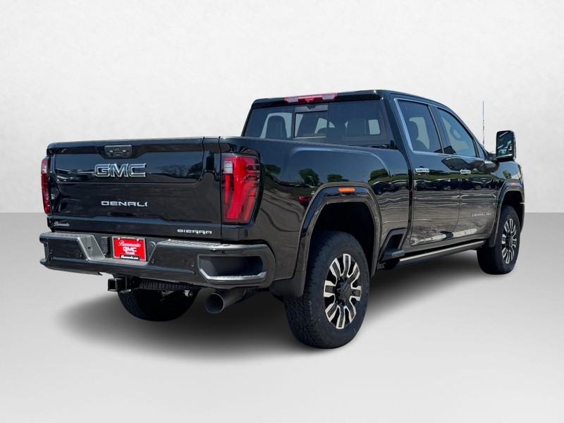 GMC Sierra 2500HD Vehicle Image 03