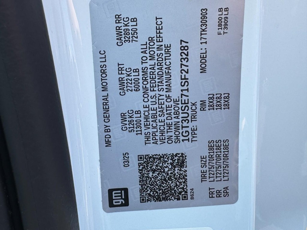 GMC Sierra 3500HD Vehicle Image 16