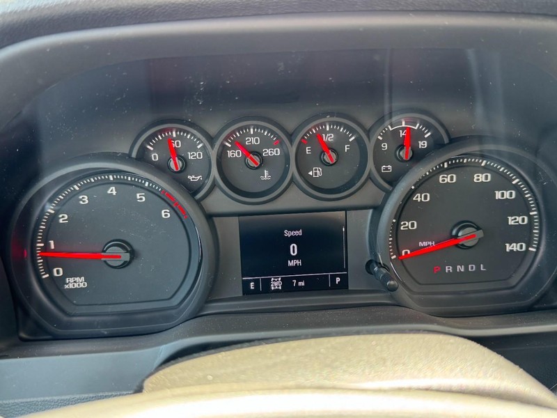GMC Sierra 2500HD Vehicle Image 13