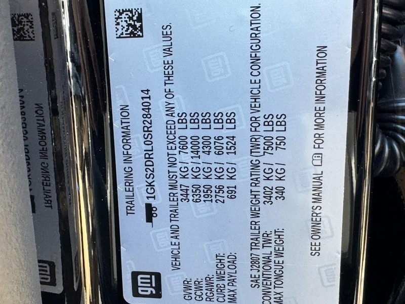 GMC Yukon Vehicle Image 18