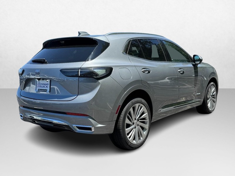 Buick Envision Vehicle Image 03