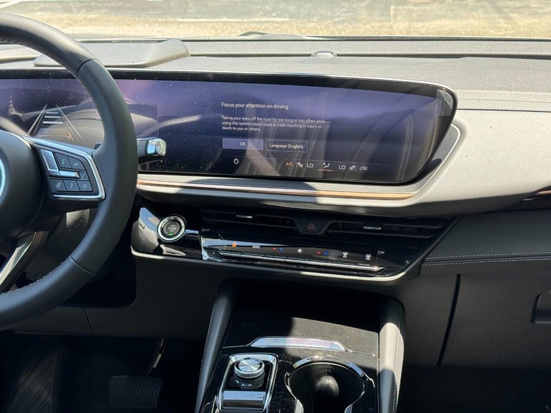 Buick Envision Vehicle Image 08