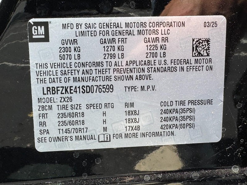 Buick Envision Vehicle Image 16