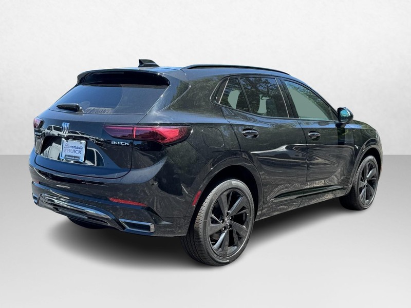 Buick Envision Vehicle Image 03
