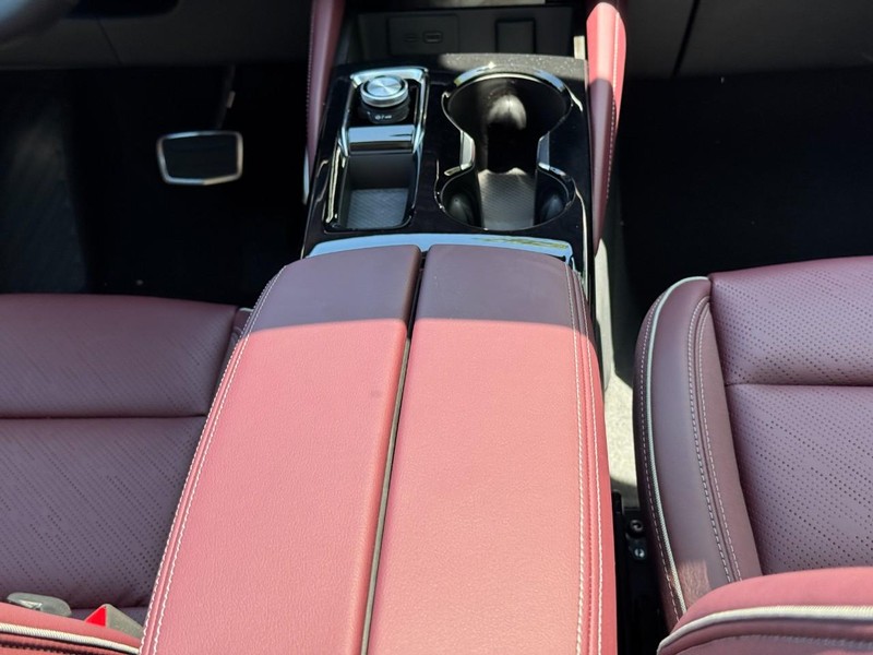 Buick Envision Vehicle Image 09