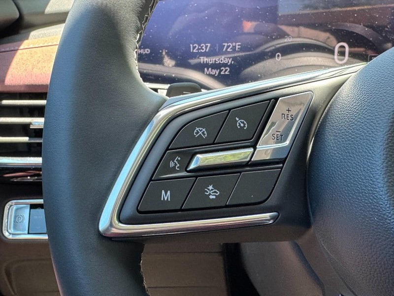 Buick Envision Vehicle Image 11