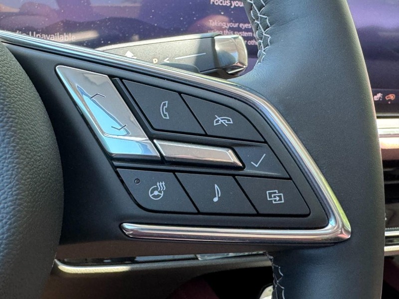 Buick Envision Vehicle Image 12