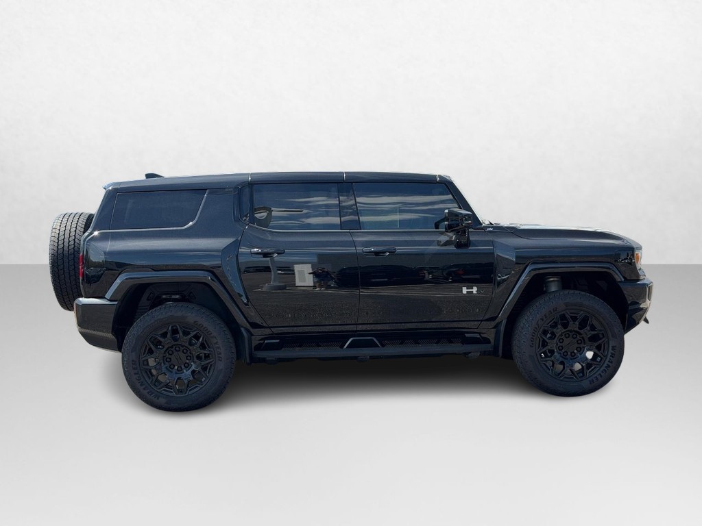 GMC HUMMER EV SUV Vehicle Image 02