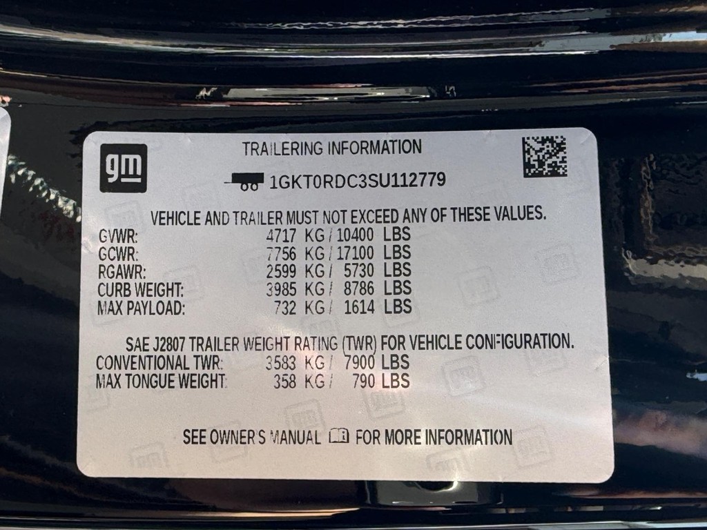 GMC HUMMER EV SUV Vehicle Image 18