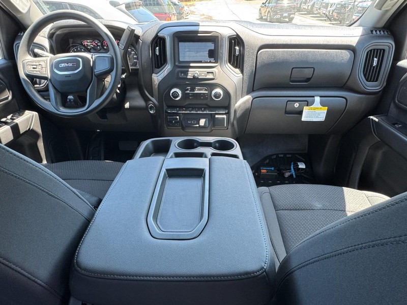 GMC Sierra 2500HD Vehicle Image 06