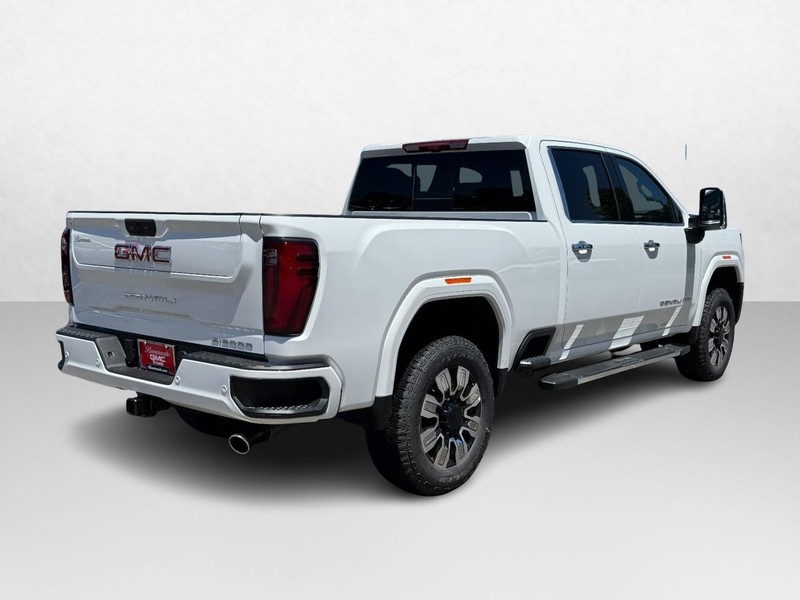 GMC Sierra 2500HD Vehicle Image 03