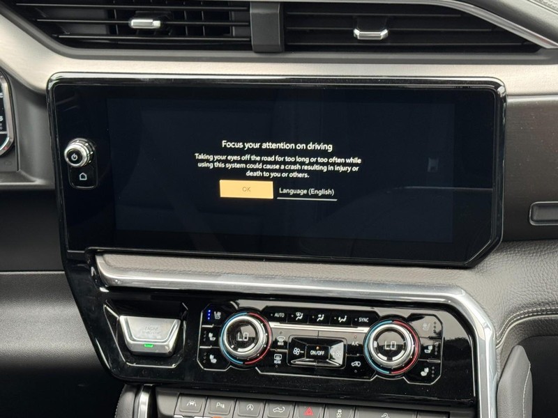 GMC Sierra 1500 Vehicle Image 08